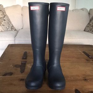 Hunter Boots - Tall Navy - Ivory Fleece Liners
